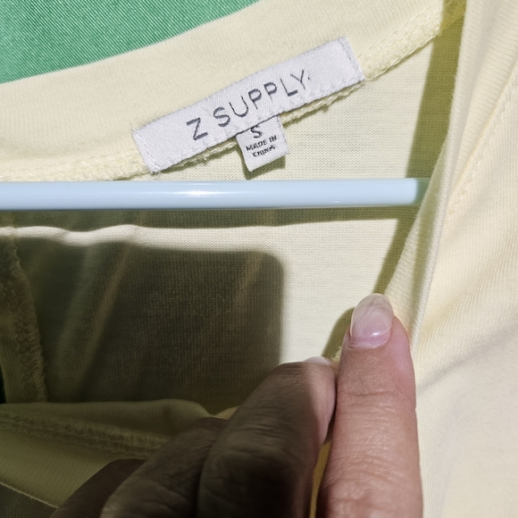 Z Supply Light Yellow Romper Excellent Condition Size Small - Picture 2 of 3